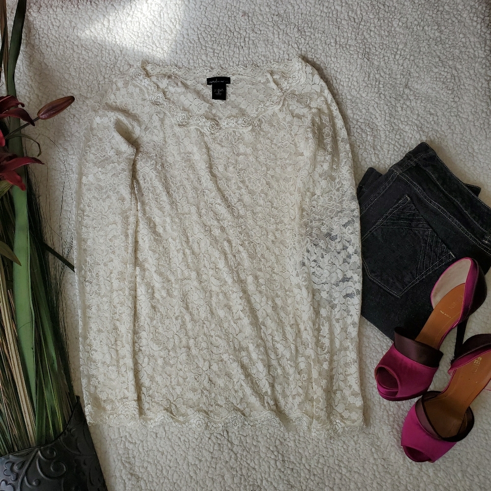 Moda International Cream Lace Long sleeve shirt